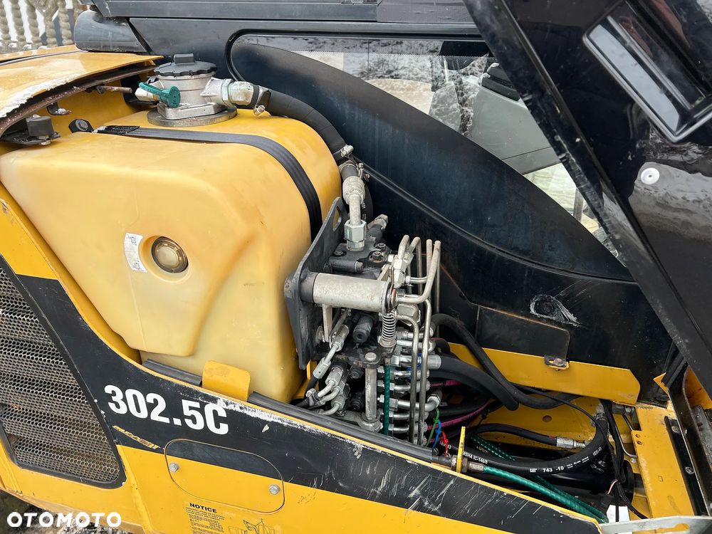 Caterpillar 302.5C * Minikoparka CAT 302.5 * 3 Tony * Długie Ramie * Stan Bardzo Dobry * - 23