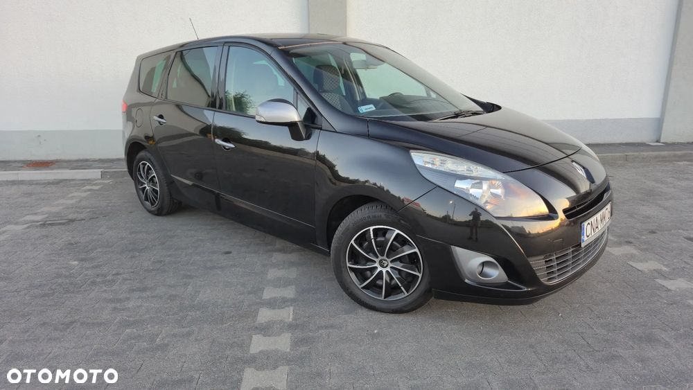 Renault Grand Scenic 1.5 dCi Dynamique - 3