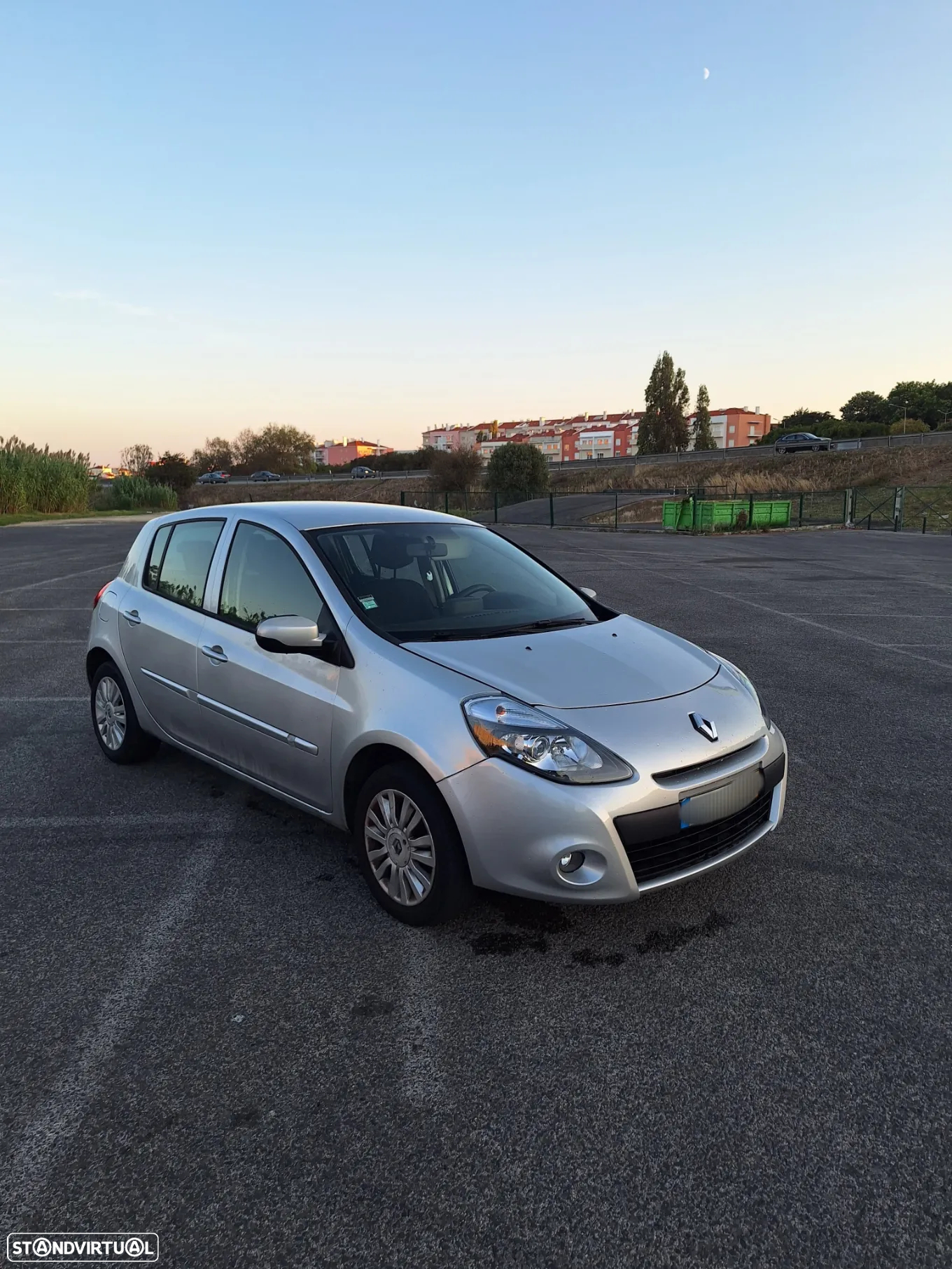 Renault Clio 1.2 16V Dynamique - 2