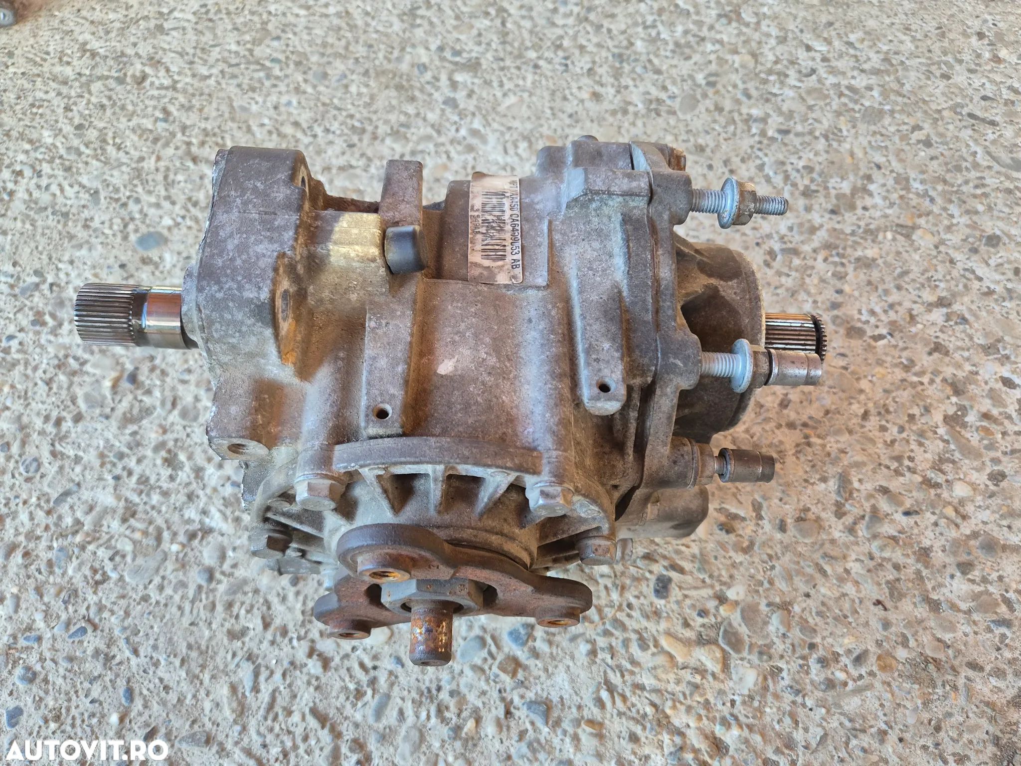 CUTIE TRANSFER / GRUP  FATA  VW TIGUAN  2.0 TDI / CUTIE MANUALA cod 0A6409053AB - 1