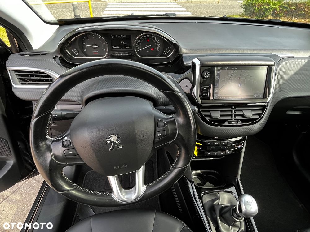 Peugeot 2008 BlueHDi FAP 120 STOP & START Allure - 31