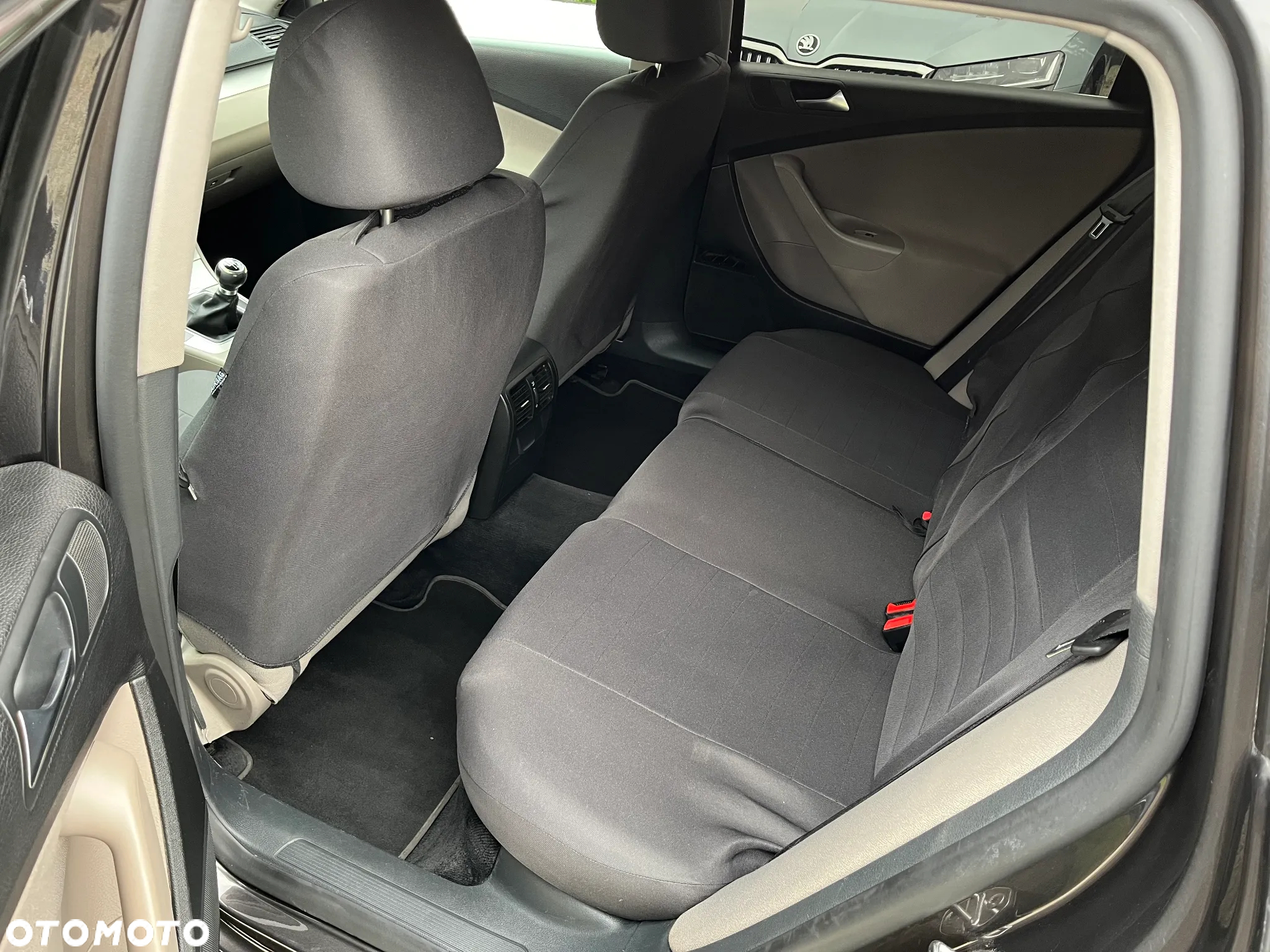 Volkswagen Passat 2.0 TDI DPF Comfortline - 7