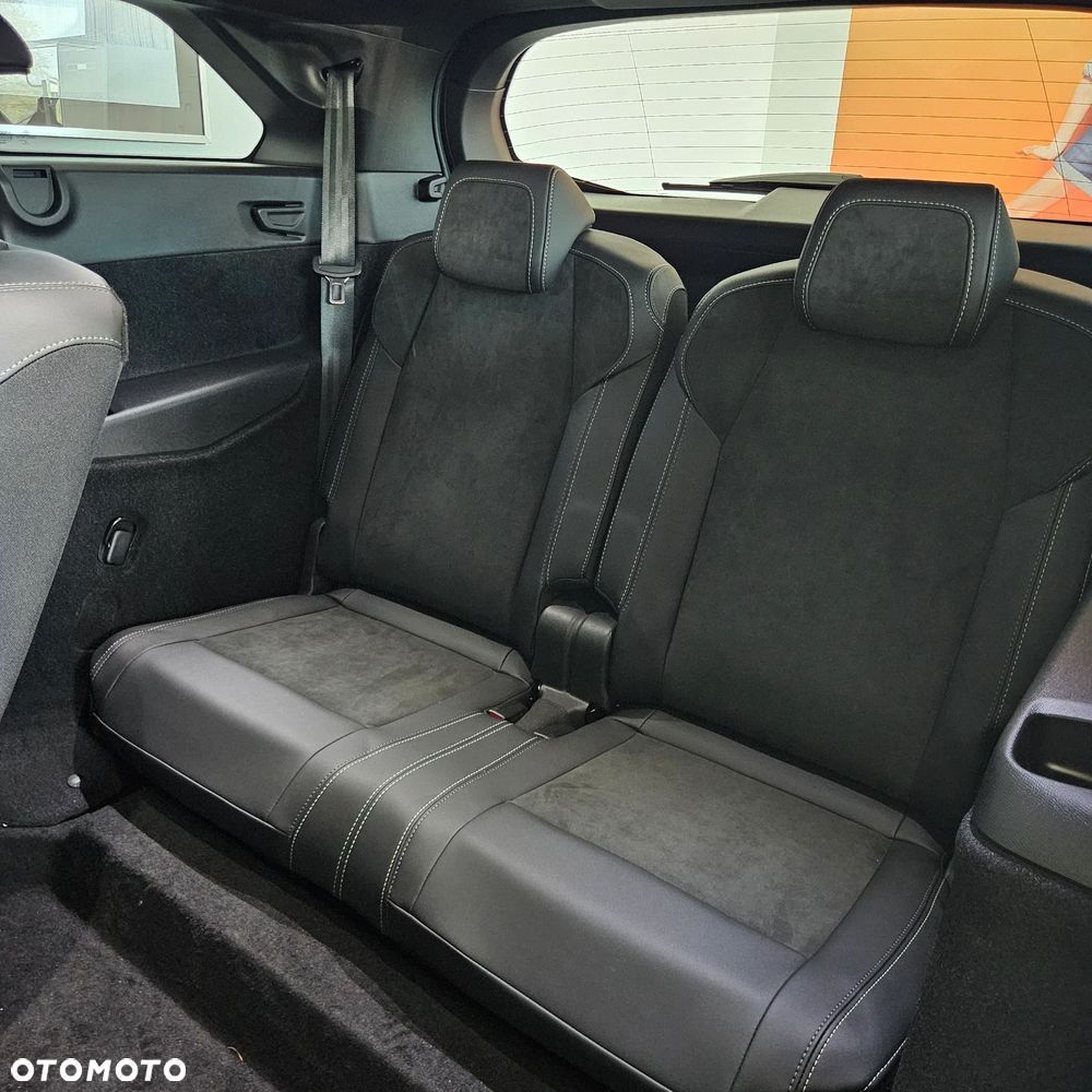 Peugeot 5008 1.2 PureTech mHEV GT S&S e-DCS6 - 9