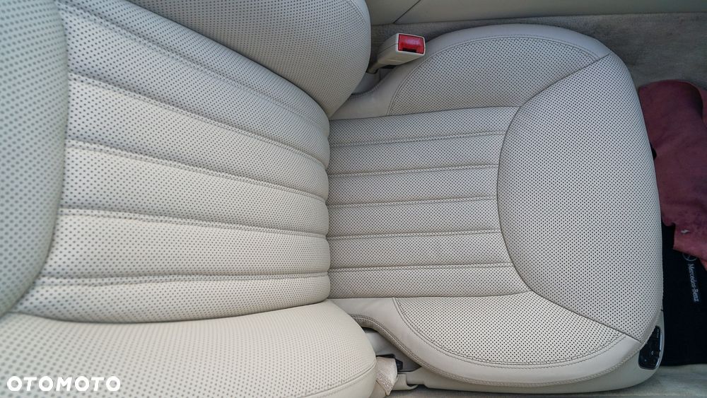 Mercedes-Benz SL - 13