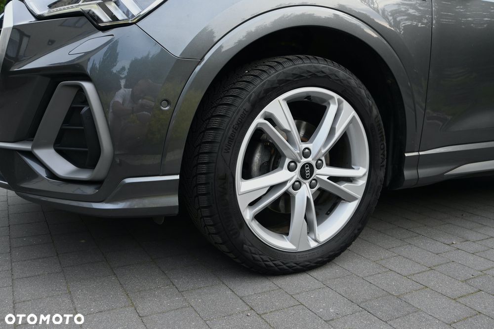 Audi Q3 35 TDI Quattro S tronic S line - 38