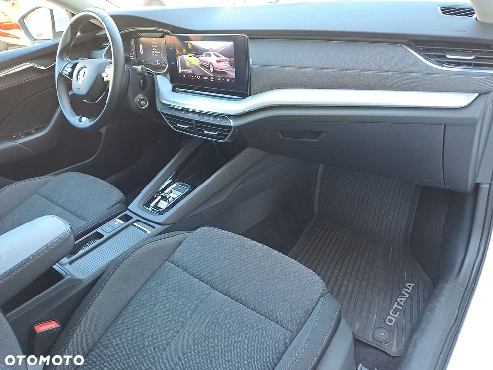 Skoda Octavia 1.5 TSI e-Tec Style DSG - 10