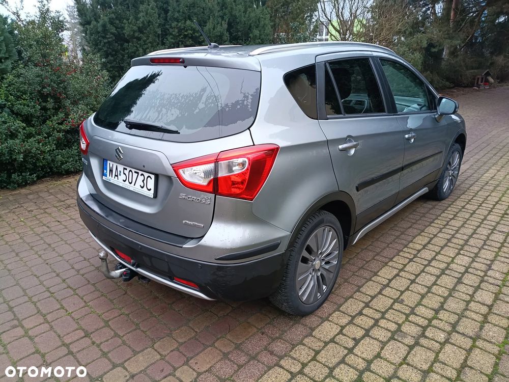 Suzuki SX4 S-Cross 1.6 Premium 4WD - 3