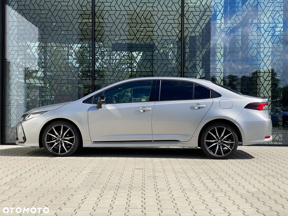 Toyota Corolla 1.8 Hybrid GR Sport Dynamic - 3