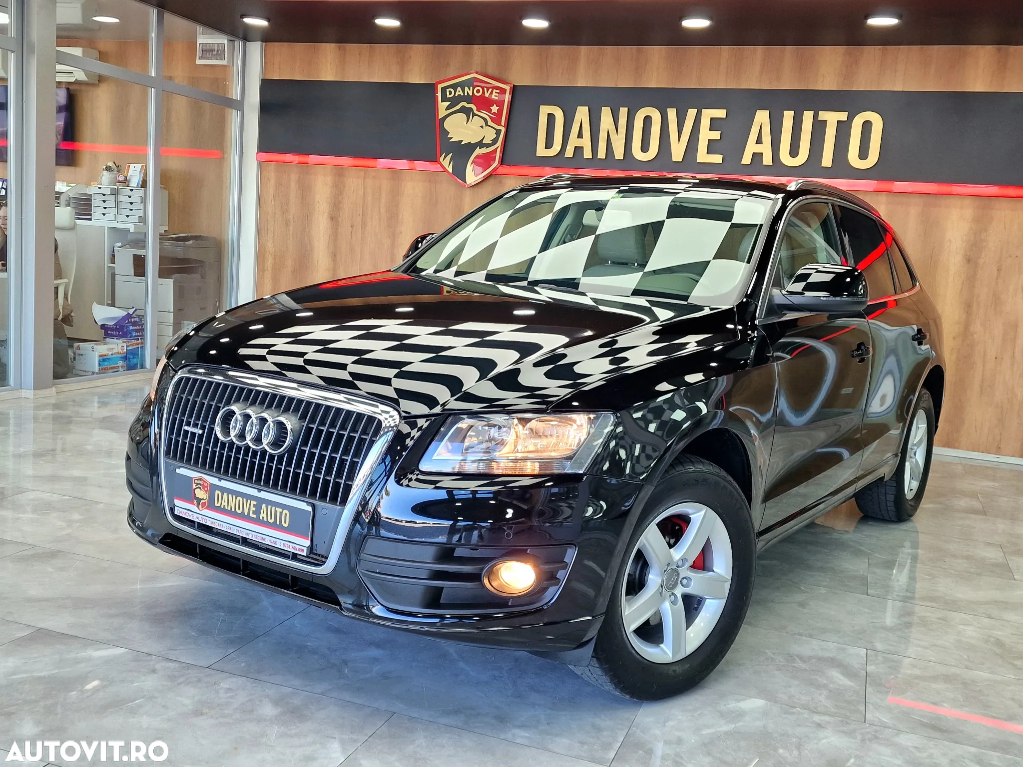 Audi Q5 2.0 TDI Quattro Stronic - 9
