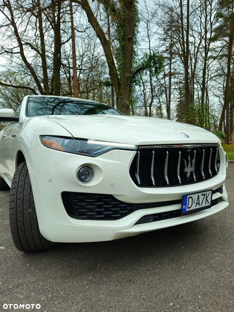 Maserati Levante - 33