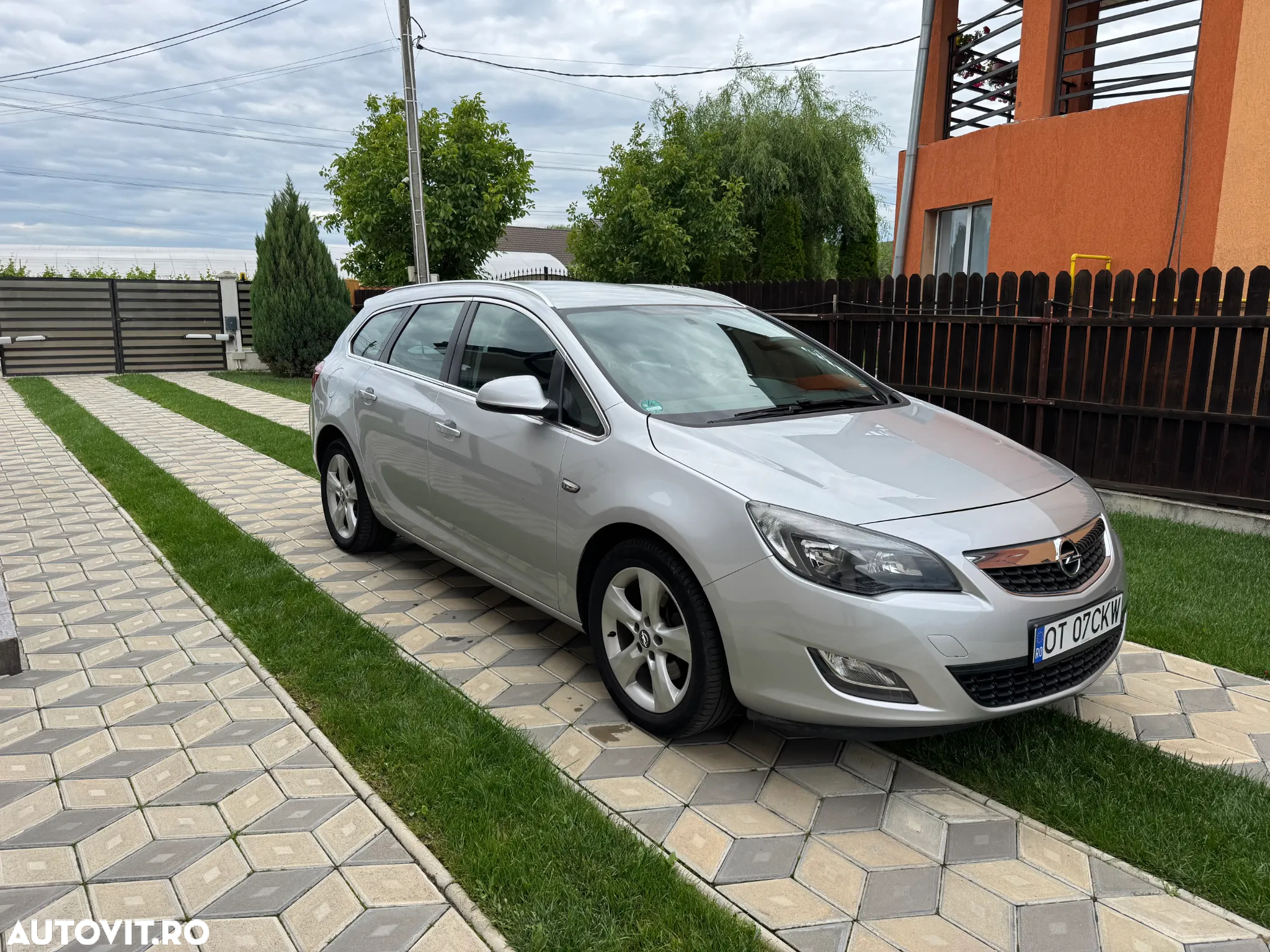 Opel Astra 1.7 CDTI DPF Sports Tourer - 3