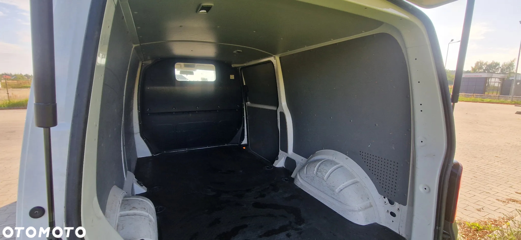 Volkswagen Transporter - 13