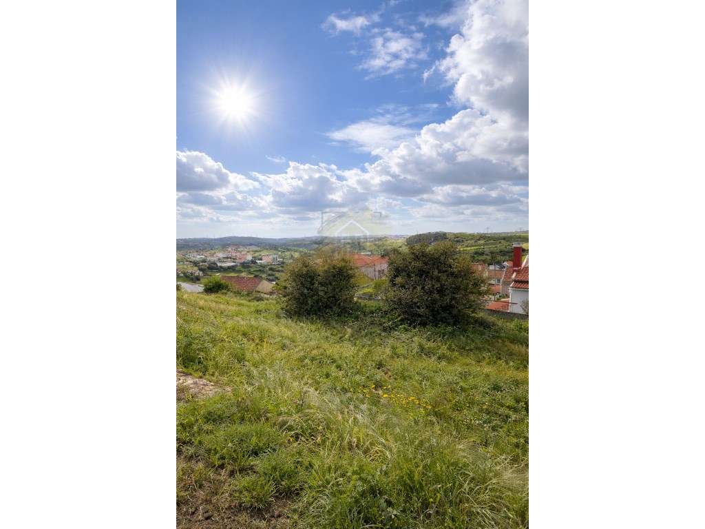 Terreno Urbano à Venda em Caneças, Odivelas- Excelente Oportunidade! - Grande imagem: 3/3