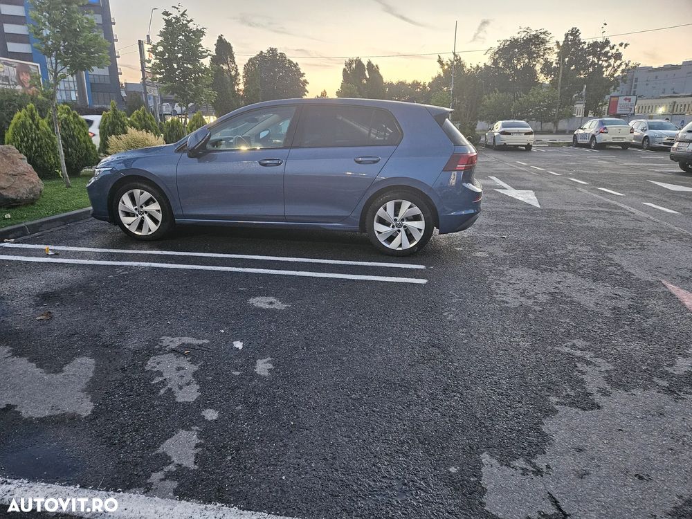 VOLKSWAGEN Golf 2025 — imagine 31
