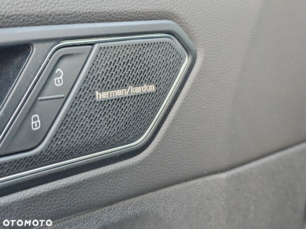 Volkswagen Tiguan 2.0 TDI SCR Elegance DSG - 16