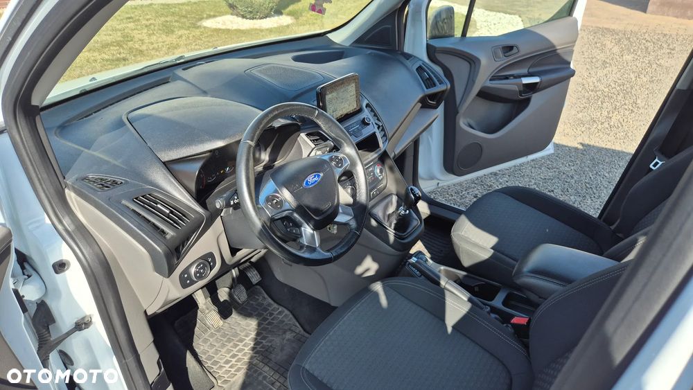 Ford Tourneo Connect Grand - 14