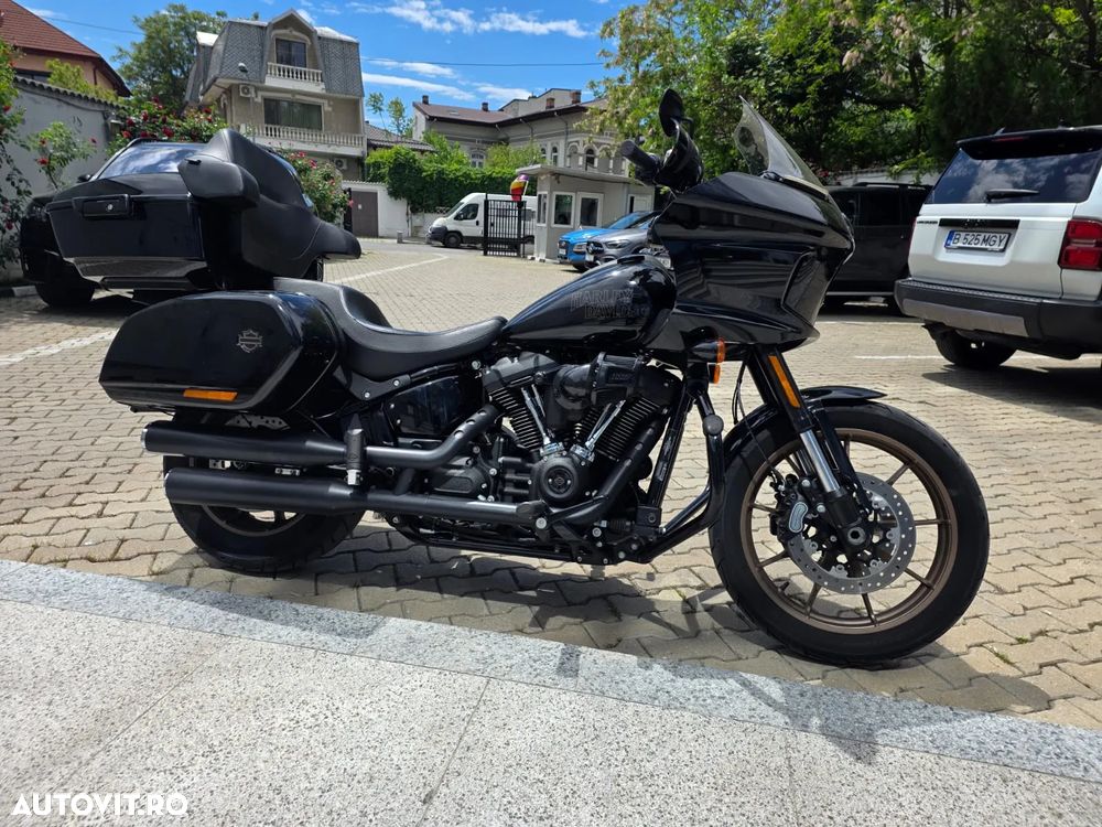 Harley-Davidson Softail Low Rider ST - 2