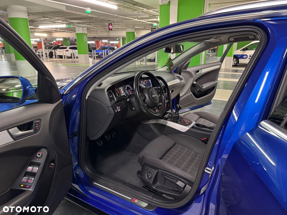 Audi A4 Avant 2.0 TDI DPF quattro S line Sportpaket - 19