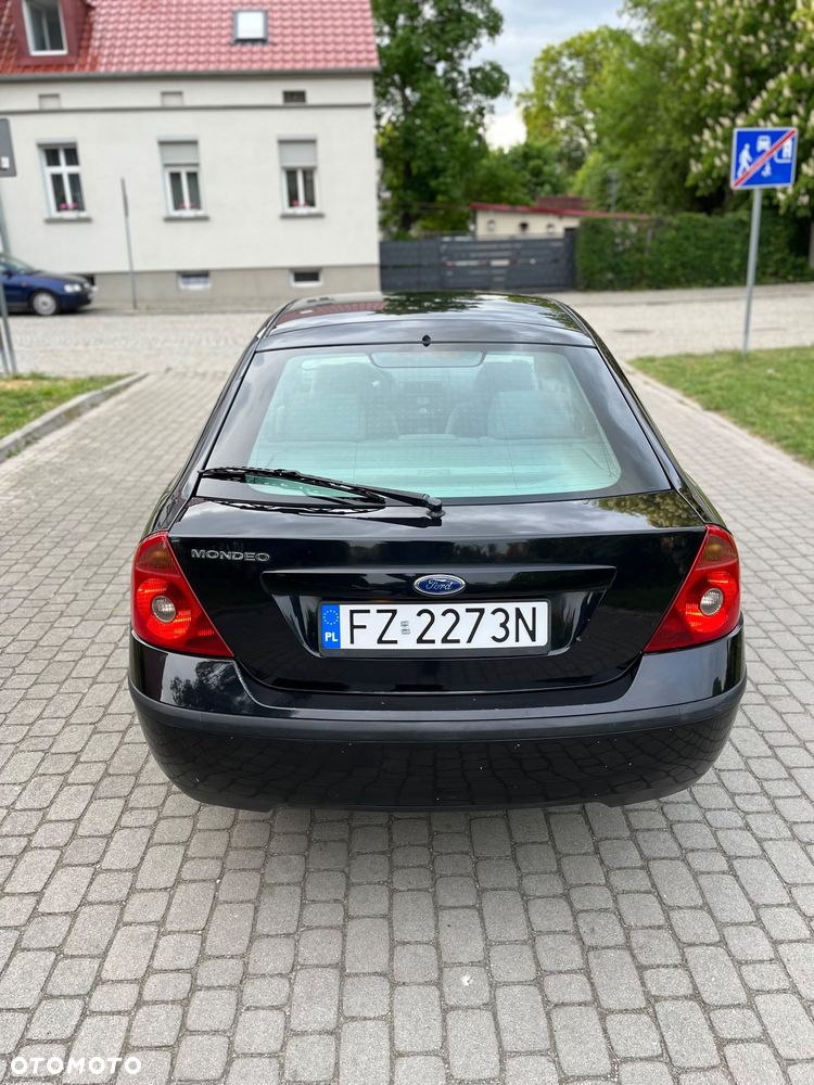 Ford Mondeo - 8