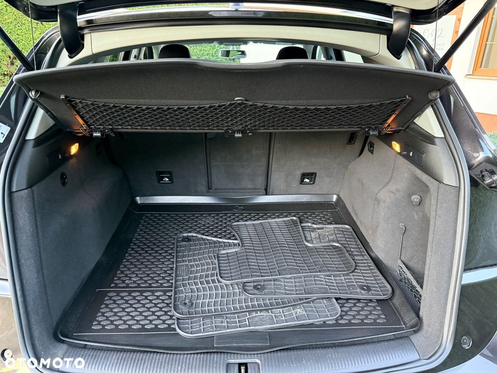 Audi Q5 40 TDI Quattro S tronic sport - 24