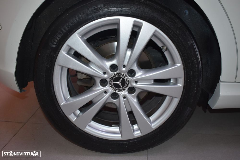 Mercedes-Benz A 180 d Urban - 15