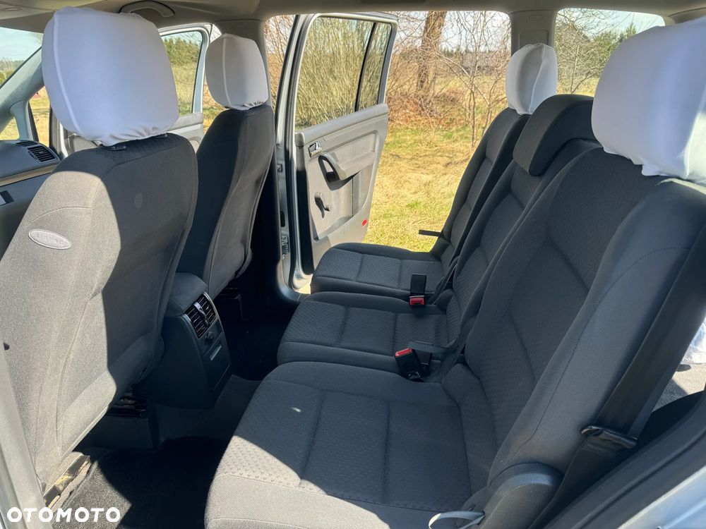 Volkswagen Touran 1.9 TDI Trendline - 12