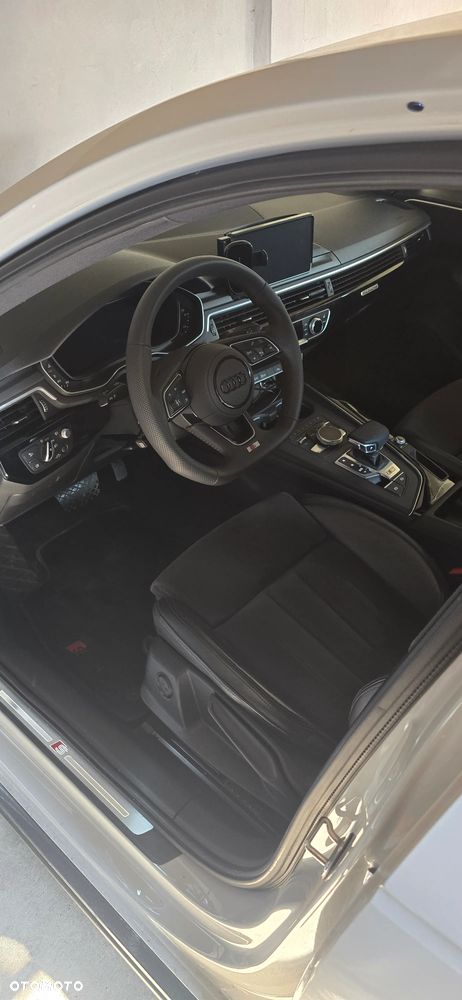 Audi A4 Limousine 2.0 TDI S tronic quattro sport - 11