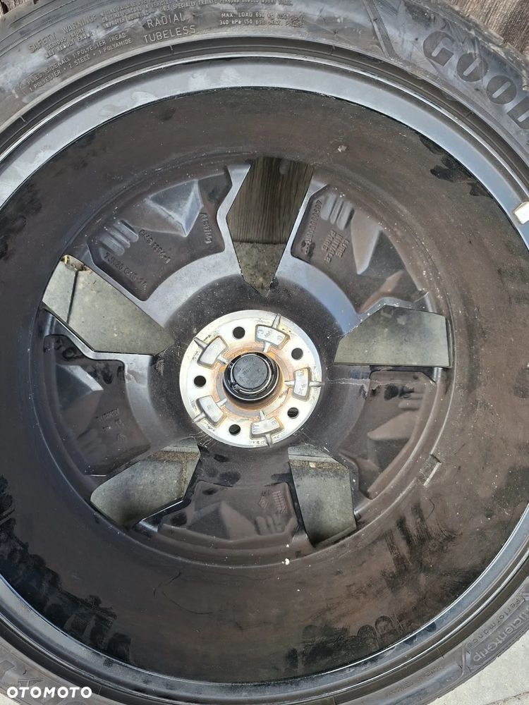 FELGI ALUMINIOWE KOŁA RENAULT MEGANE V E-TECH 20x7j OPONY 22r Ładne 5x114.3 - 10