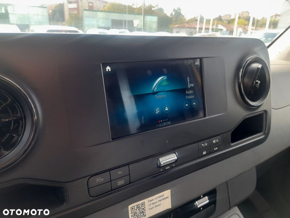 Mercedes-Benz Sprinter - 21