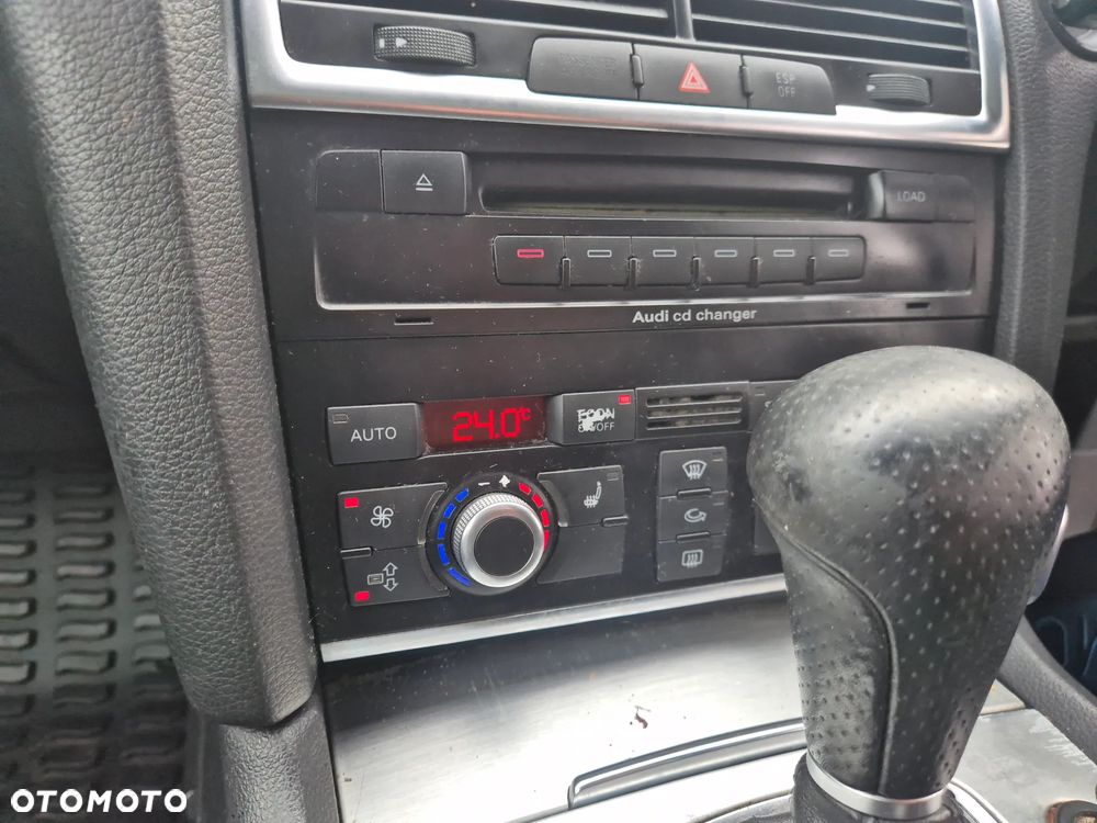 Audi Q7 3.0 TDI DPF quattro tiptronic - 30