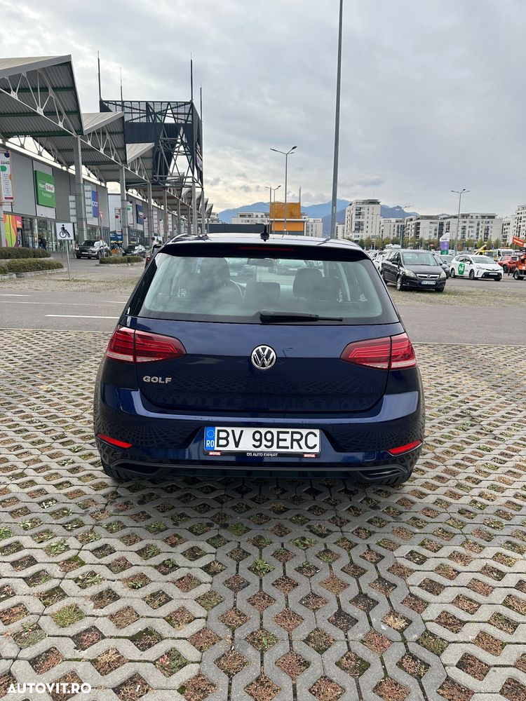Volkswagen Golf 2019 photo 2