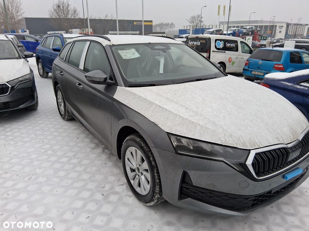 Skoda Octavia 2.0 TDI Edition 130 Essence DSG - 2