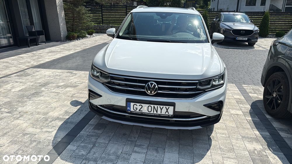 Volkswagen Tiguan 2.0 TSI 4Mot Elegance DSG - 2