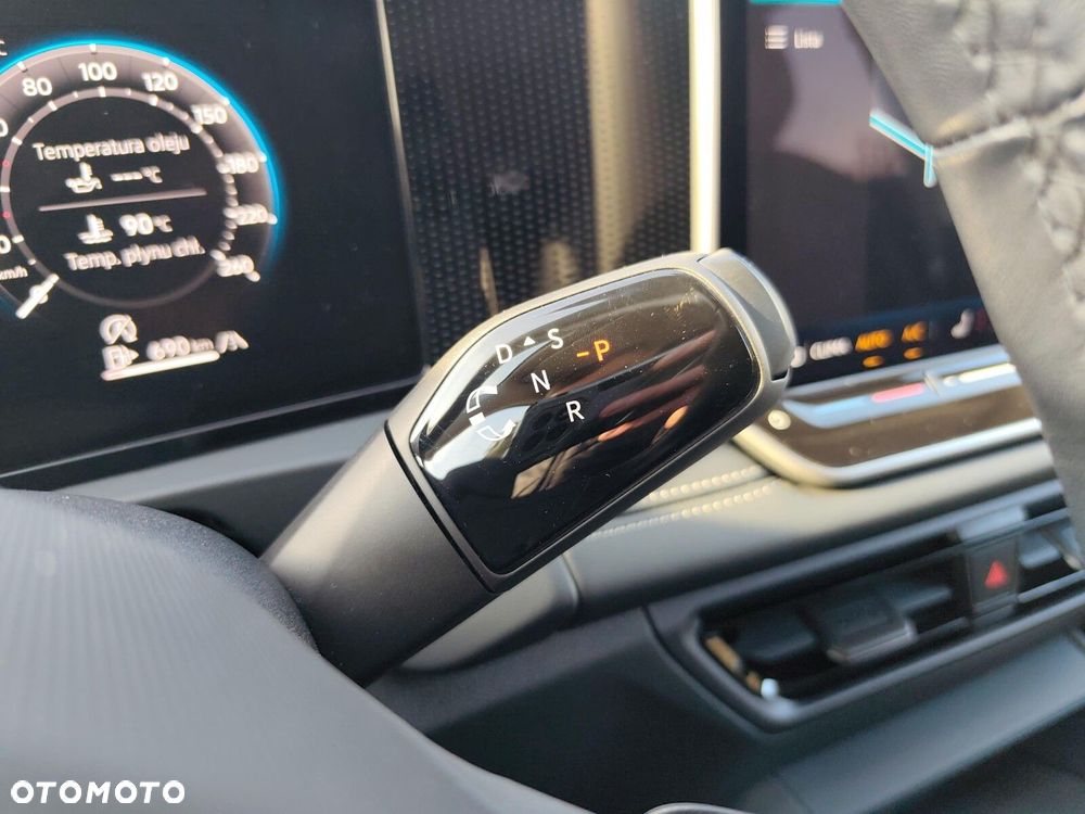 Volkswagen Tiguan - 22