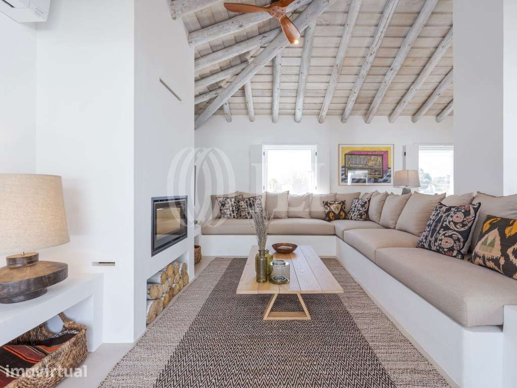 Moradia T5 com Piscina, jardim, no Carvalhal, Grândola - Grande imagem: 2/17