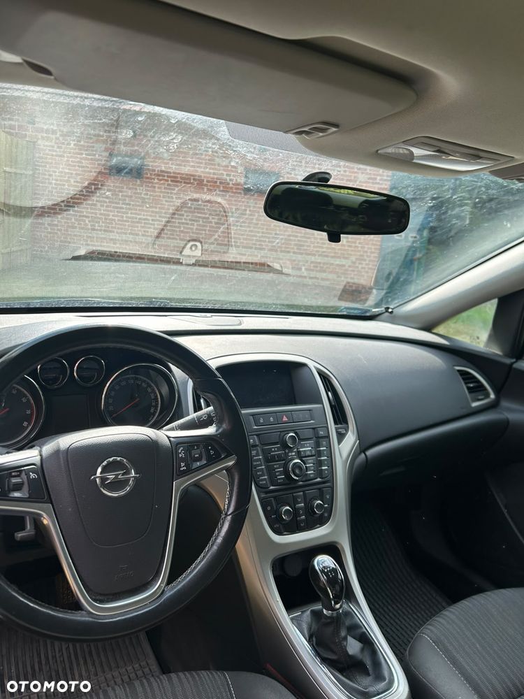 Opel Astra 1.6 - 10