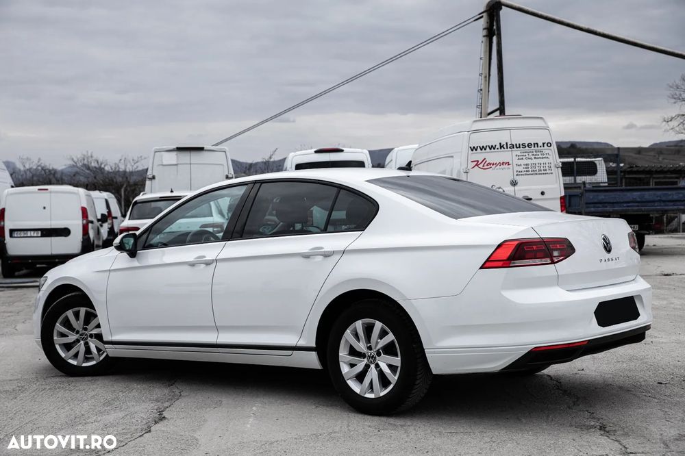 Volkswagen Passat 2.0 TDI SCR DSG Business - 36