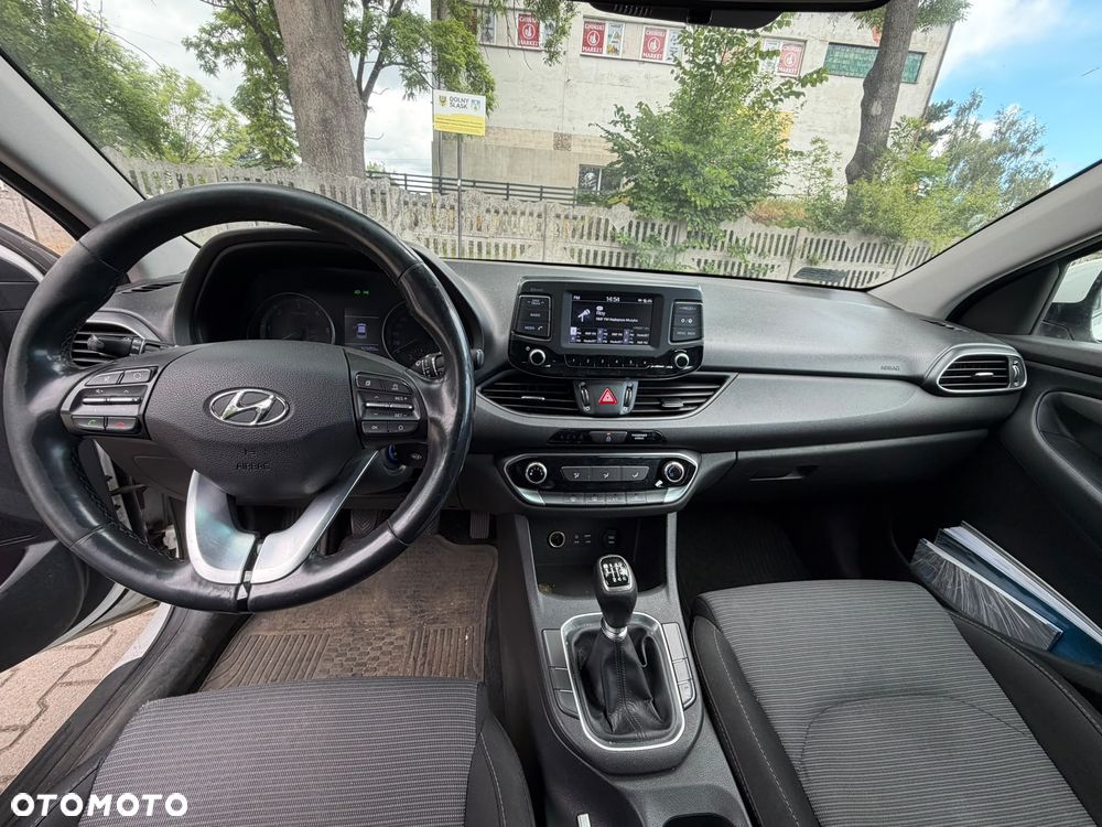 Hyundai i30 1.6 D Comfort - 5