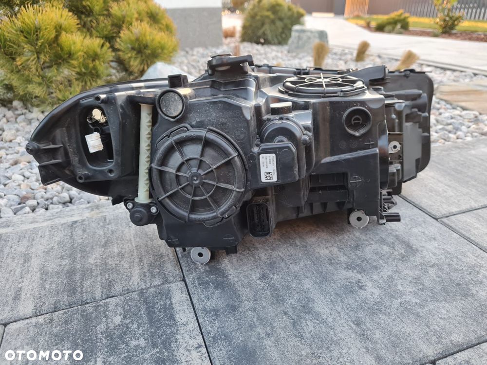 bmw 5 g30 g31 lampy przód full led adaptive 8499121-03 8499122-03 - 8