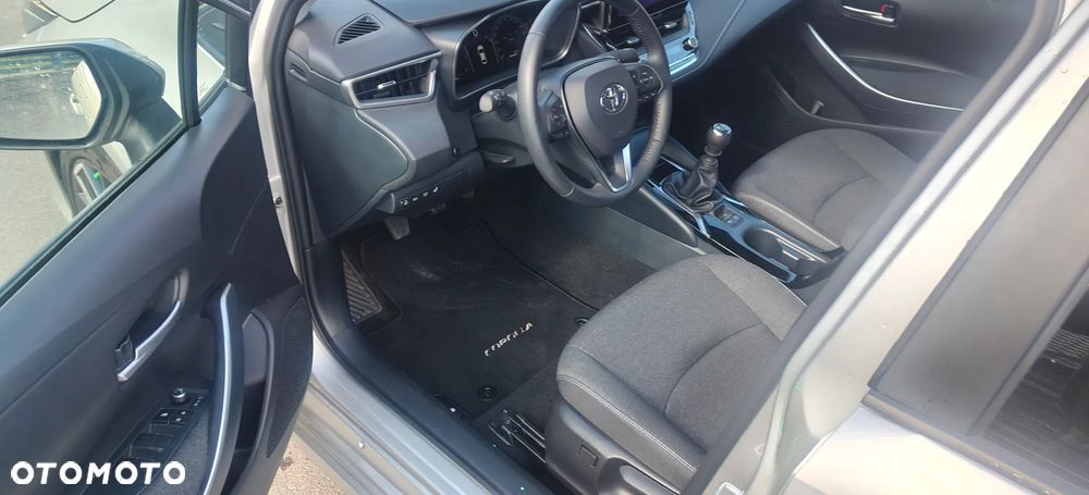 Toyota Corolla 1.5 Style - 6