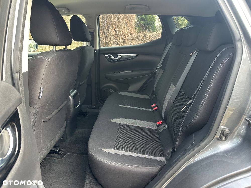 Nissan Qashqai 1.3 DIG-T N-Style - 33