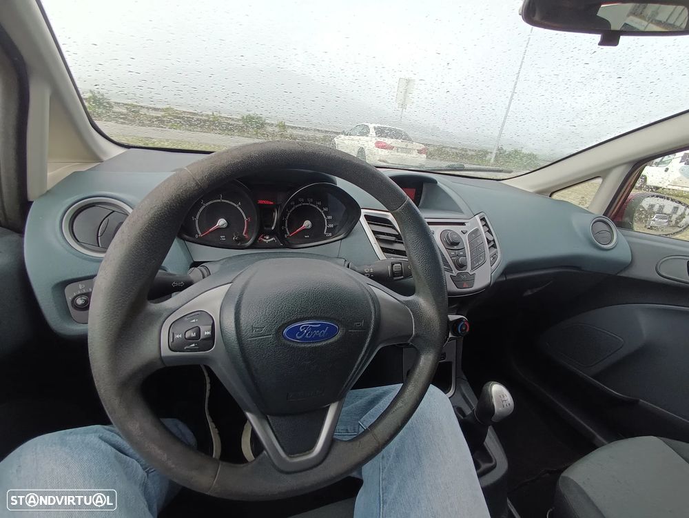 Ford Fiesta 1.4 TDCI - 6