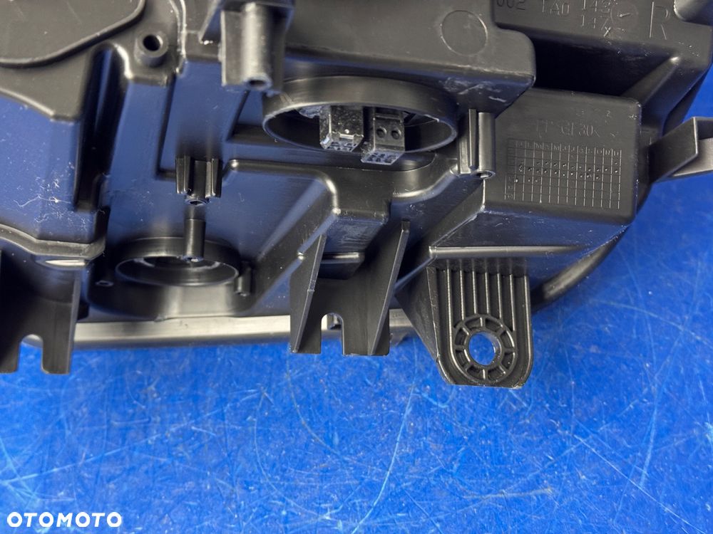 PRAWY BI XENON BMW X3 F25 X4 F26 BDB EUROPA - 9