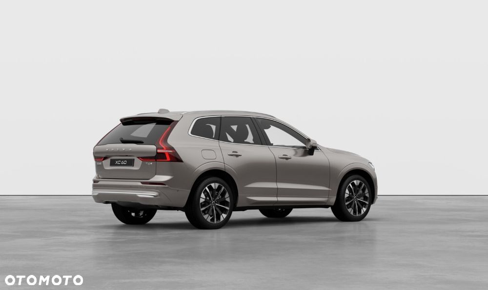 Volvo XC 60 T6 Plug-In Hybrid AWD Ultra Bright - 4