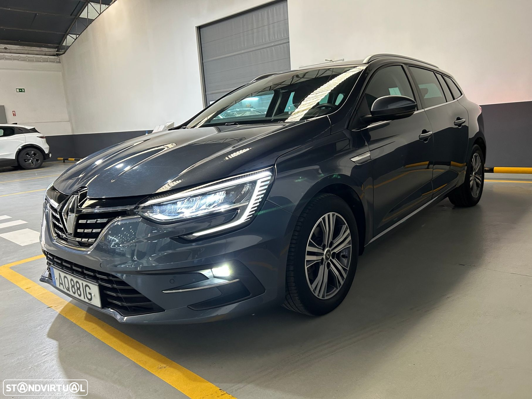 Renault Mégane Sport Tourer 1.5 Blue dCi Limited - 4