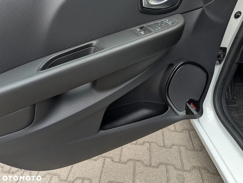 Renault Clio - 29