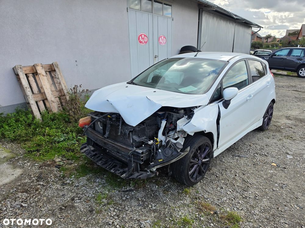 Ford Fiesta - 20