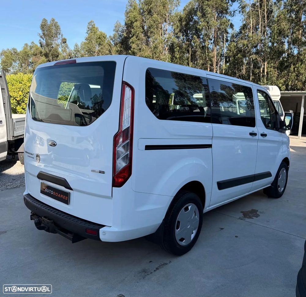 Ford Transit Custom - 8 Lugares - 6