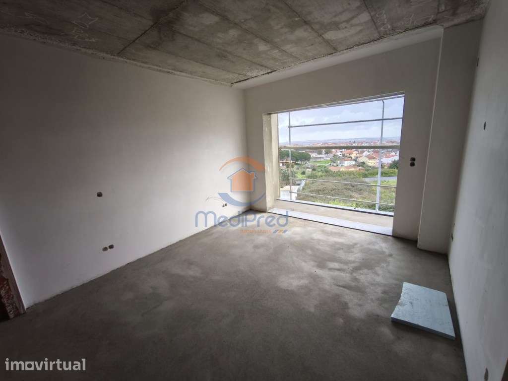 Moradia T4+1 em Construção | Casal de São Sebastião, Odivelas - Grande imagem: 2/12