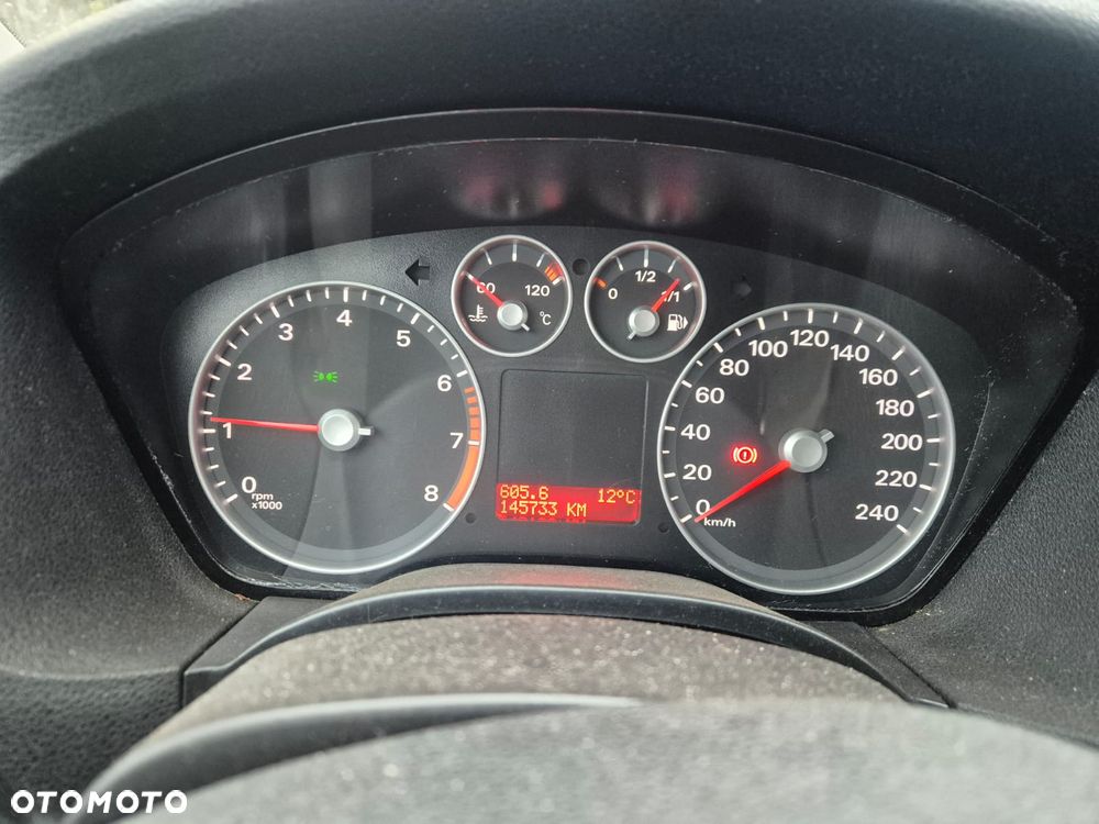 Ford Focus 1.6 Ambiente - 29